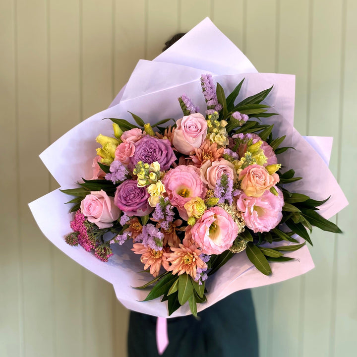 MODEST SOFT SERVE BUNCH