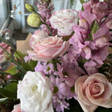 Bouquet of pink and white flowers 