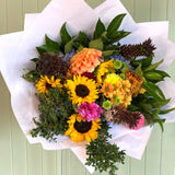 MAJESTIC VALENTINE BRIGHT BUNCH (DELIVERED ON 13th & 14th FEB ONLY)