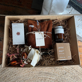 WINTER RITUAL HAMPER - RUST